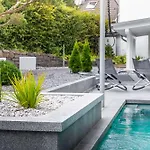 Romantik Neuhaus 4* Iserlohn