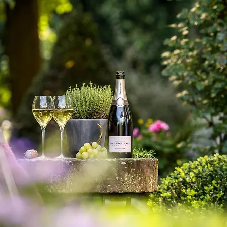 Szálloda Romantik Neuhaus