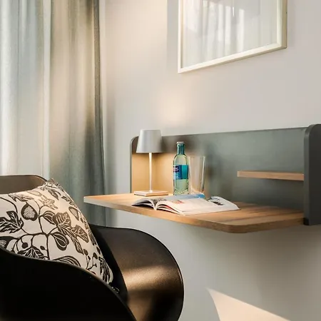 Romantik Neuhaus Szálloda Iserlohn