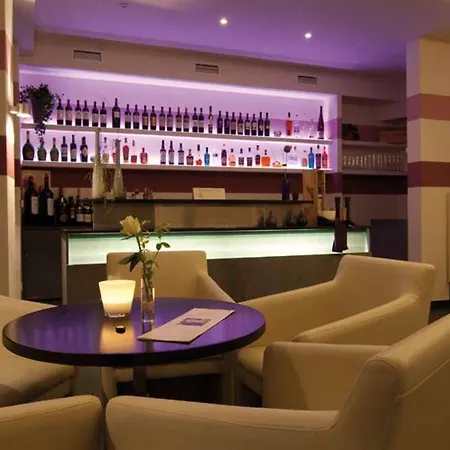 Szálloda Romantik Neuhaus 4*