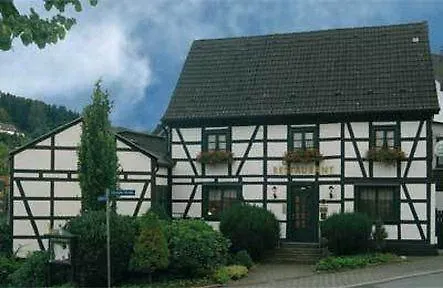 Romantik Neuhaus 4*