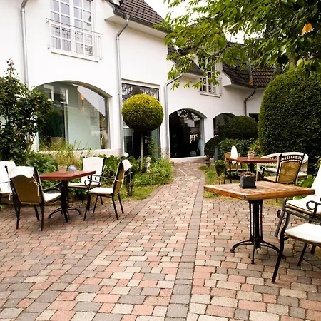 Szálloda Romantik Neuhaus 4*