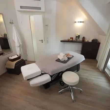Romantik Neuhaus Szálloda Iserlohn