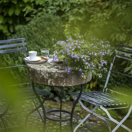 Romantik Neuhaus Ίζερλον