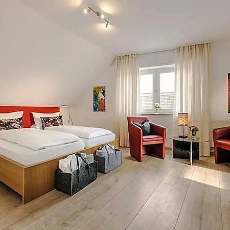 Romantik Neuhaus Ξενοδοχείο 4*