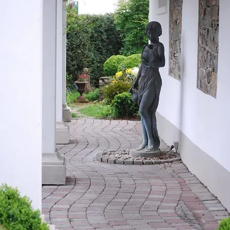 Hotel Romantik Neuhaus