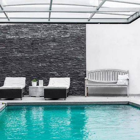 Romantik Neuhaus Szálloda Iserlohn