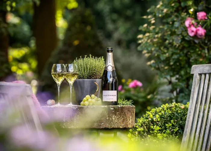 Hotel Romantik Neuhaus