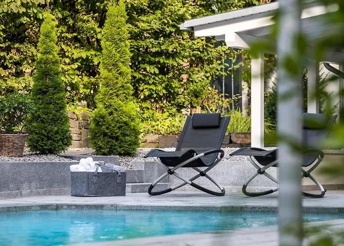 Romantik Neuhaus 이제를론