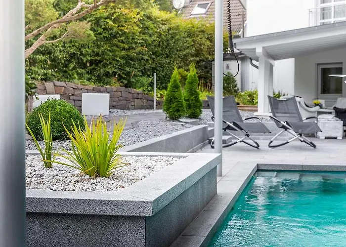 Romantik Neuhaus 4* Iserlohn