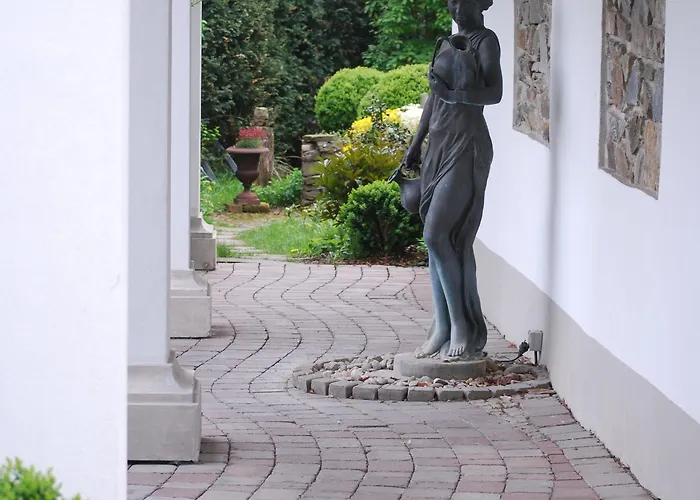 Hotel Romantik Neuhaus