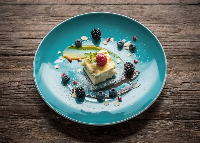 호텔 Romantik Neuhaus 4*