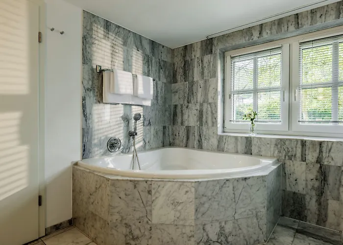 Romantik Neuhaus Hotel